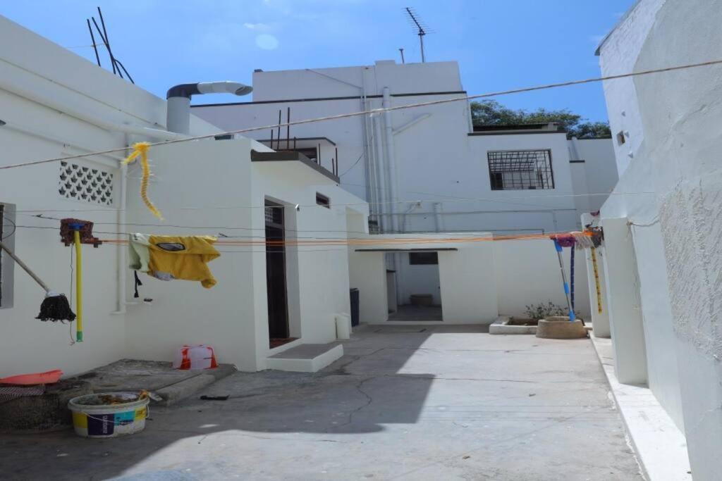 Heritage Home With 3 Bed/3 Bath With Kitchen In A Residential Neighborhood. Madurai Ngoại thất bức ảnh