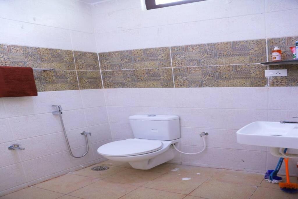 Heritage Home With 3 Bed/3 Bath With Kitchen In A Residential Neighborhood. Madurai Ngoại thất bức ảnh