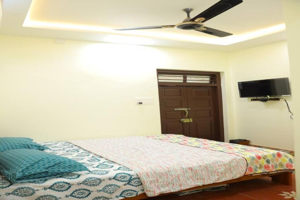 Heritage Home With 3 Bed/3 Bath With Kitchen In A Residential Neighborhood. Madurai Ngoại thất bức ảnh