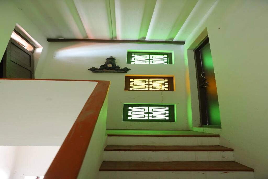 Heritage Home With 3 Bed/3 Bath With Kitchen In A Residential Neighborhood. Madurai Ngoại thất bức ảnh