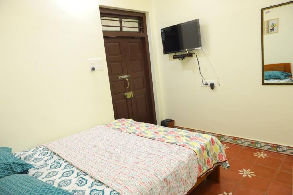 Heritage Home With 3 Bed/3 Bath With Kitchen In A Residential Neighborhood. Madurai Ngoại thất bức ảnh